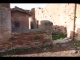 03319 ostia - regio i - insula iii - caseggiato dei molini (i,iii,1) - raum (3) - re - raum (4 - treppe) - bli ri westen - 01-2024.jpg